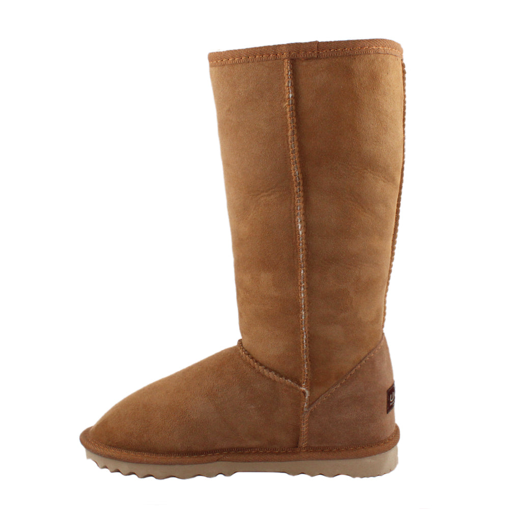 Ugg womens classic tall hotsell boots chestnut